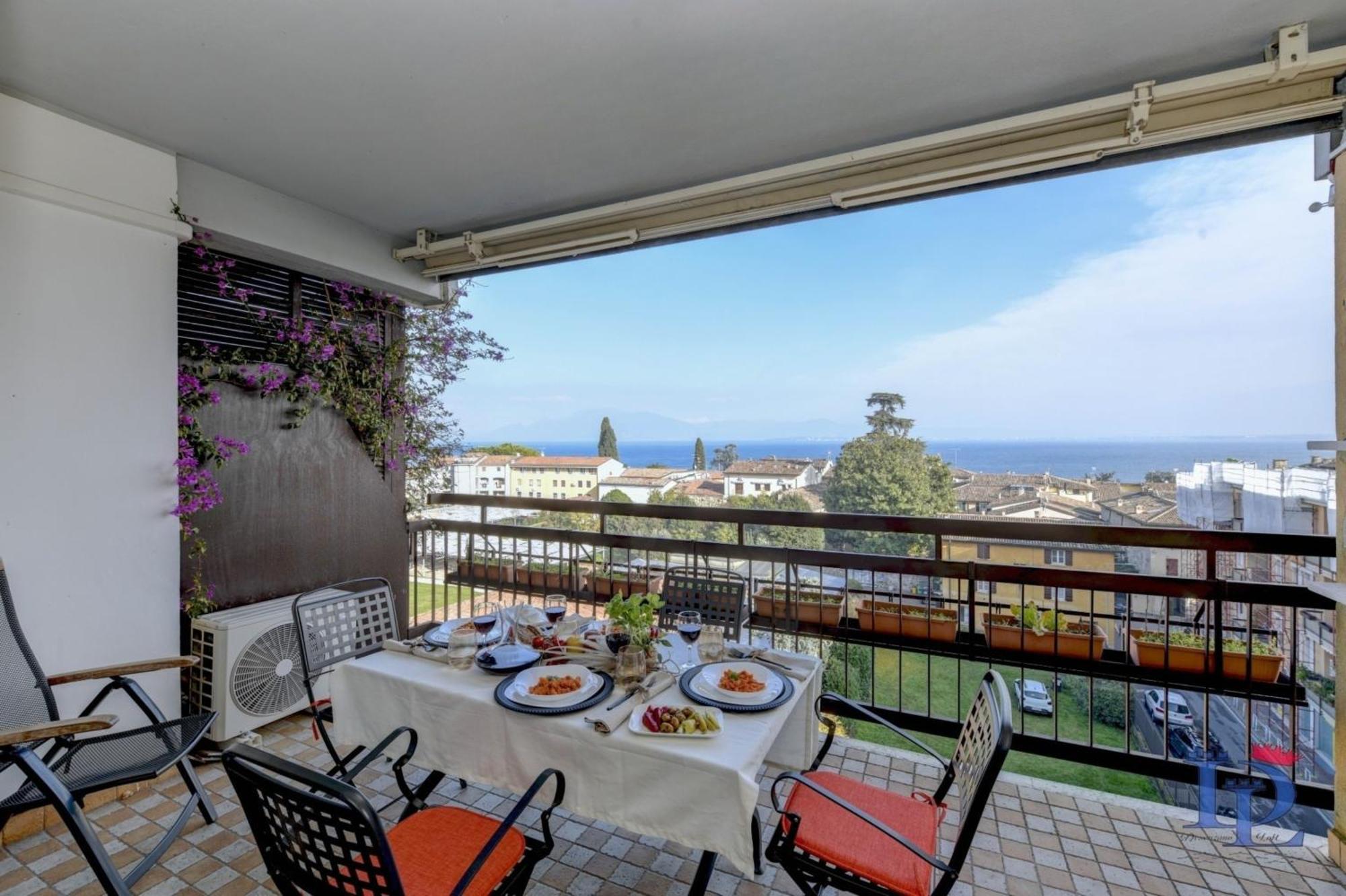 Desenzanoloft Official Partner Marriott Homes & Villas -Ciao Lago Family Apartment Desenzano del Garda Exteriör bild